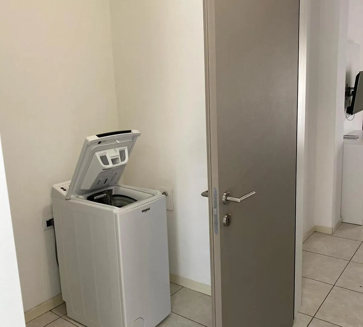 Rimini Bay Suites&Residence